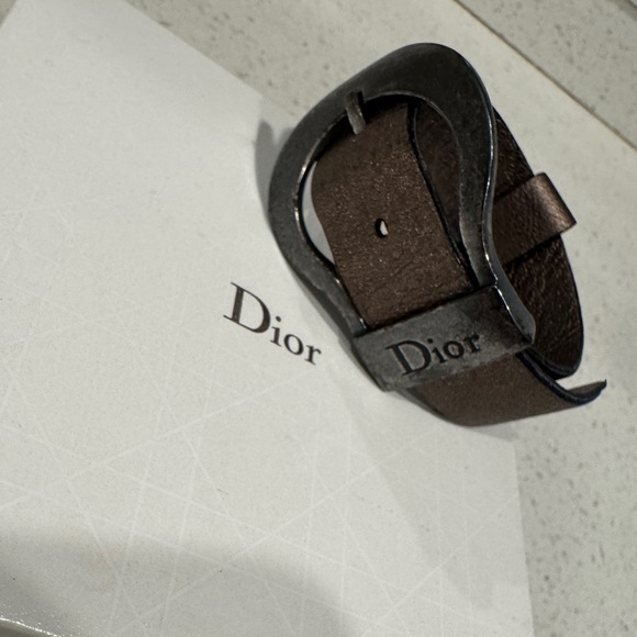 Dior Brown Leather Watch with Silver Accents - Picture 7 of 16